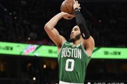  詹姆斯十大历史纪录 